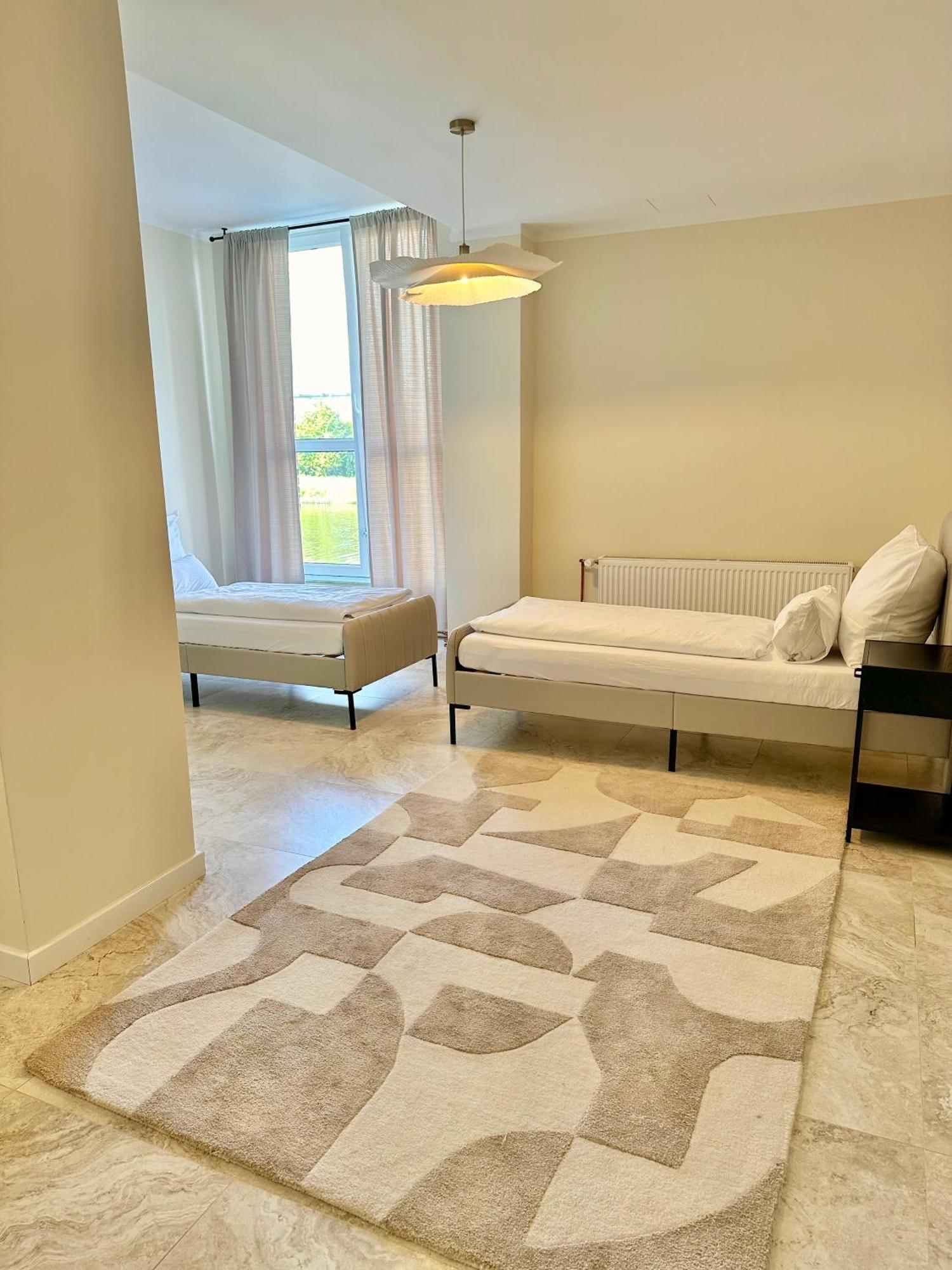 Sanierte 5 Zimmer Luxus Standard Apartment Auf 350Qm Hamburg Exterior photo
